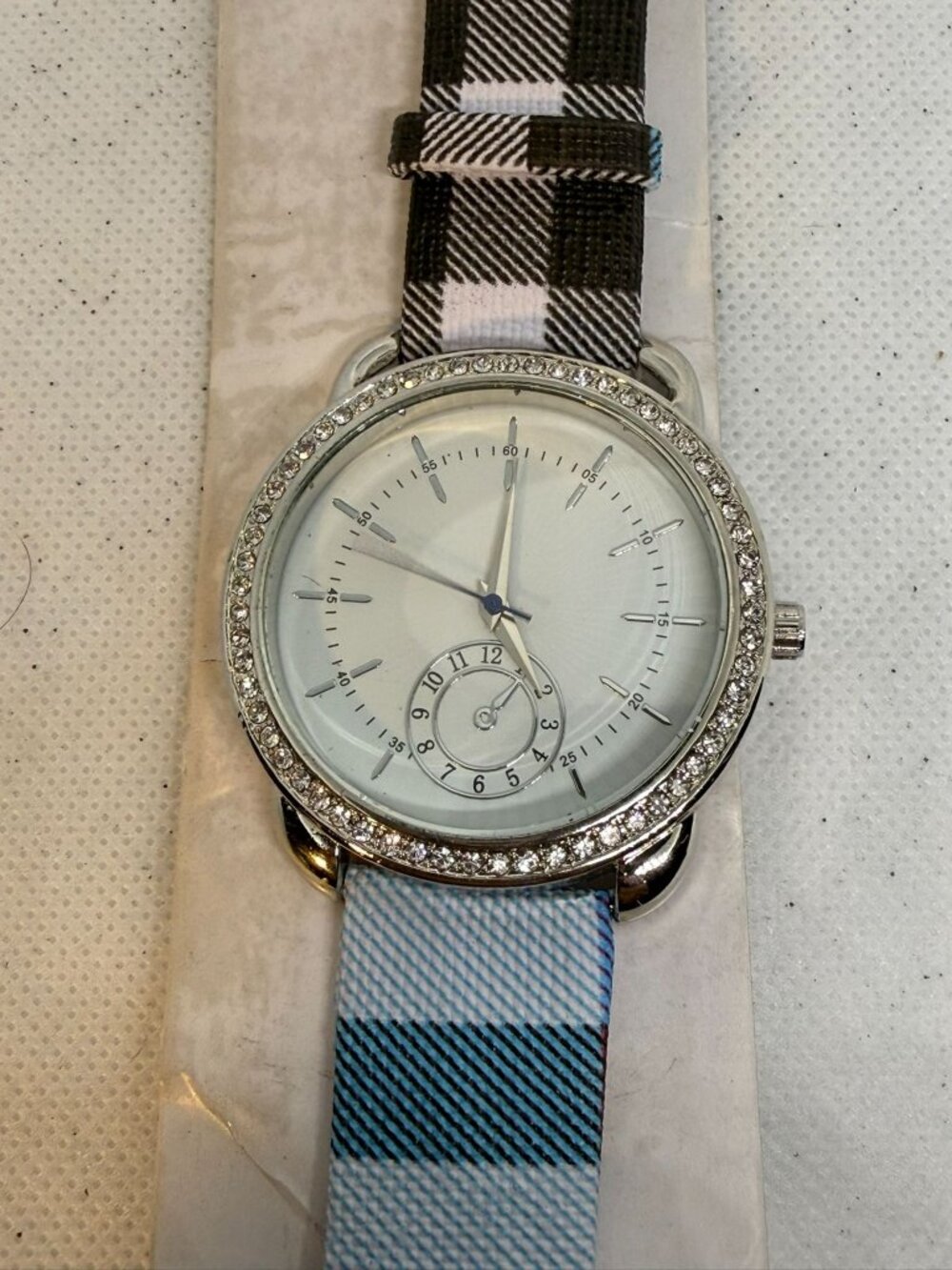 Orchid Millie ME4810 Womens Silver Crystal Watch Plaid Nylon Band Quartz
